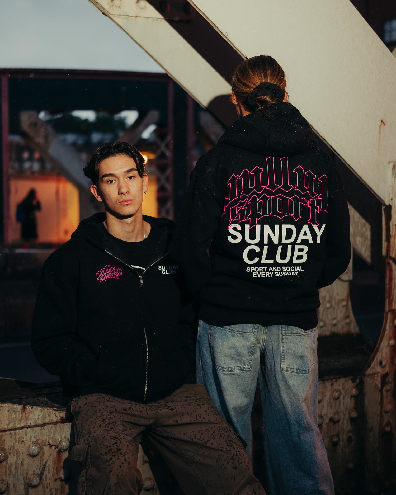 Sunday Club Zip Hood