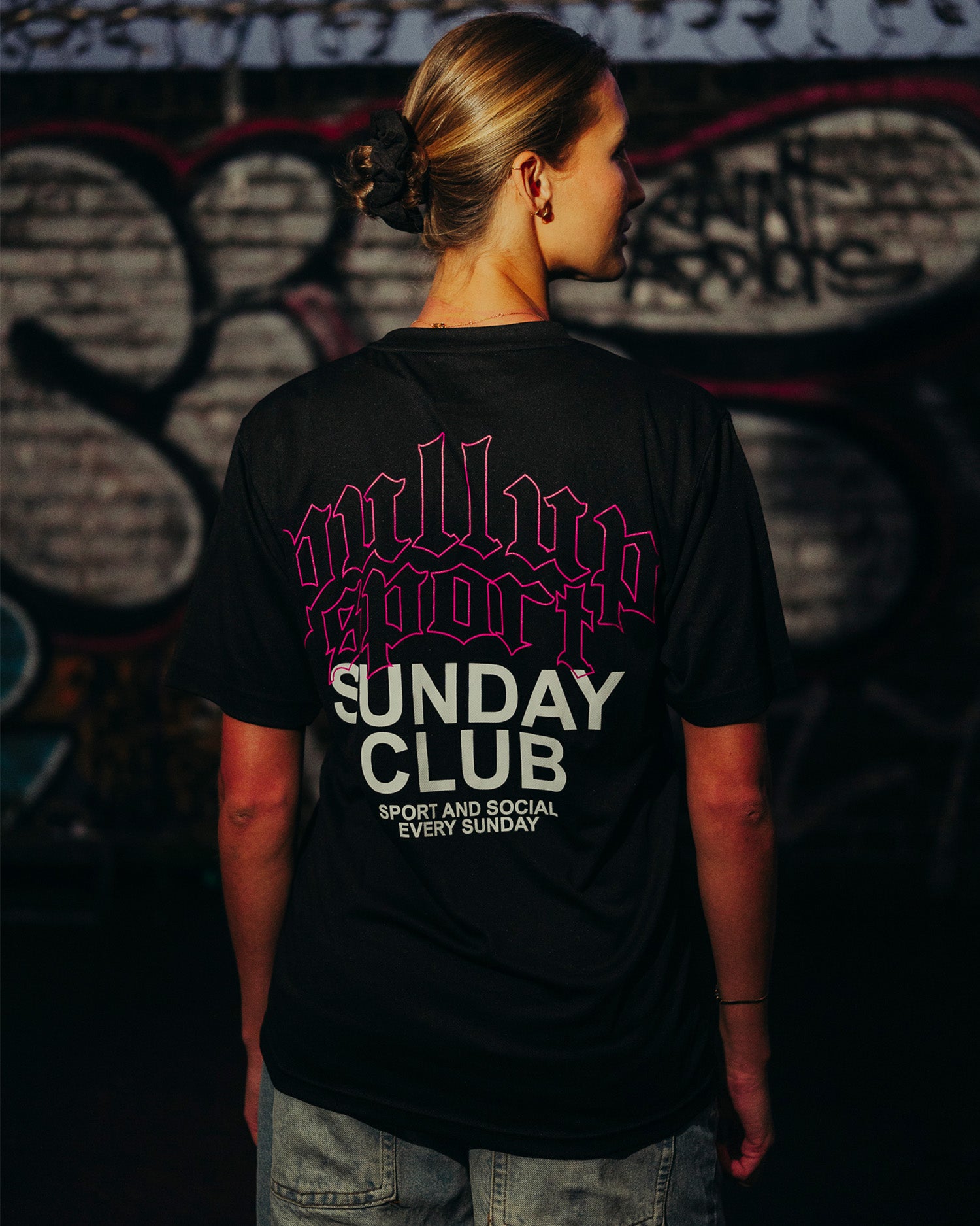 Sunday Club Sport Tee