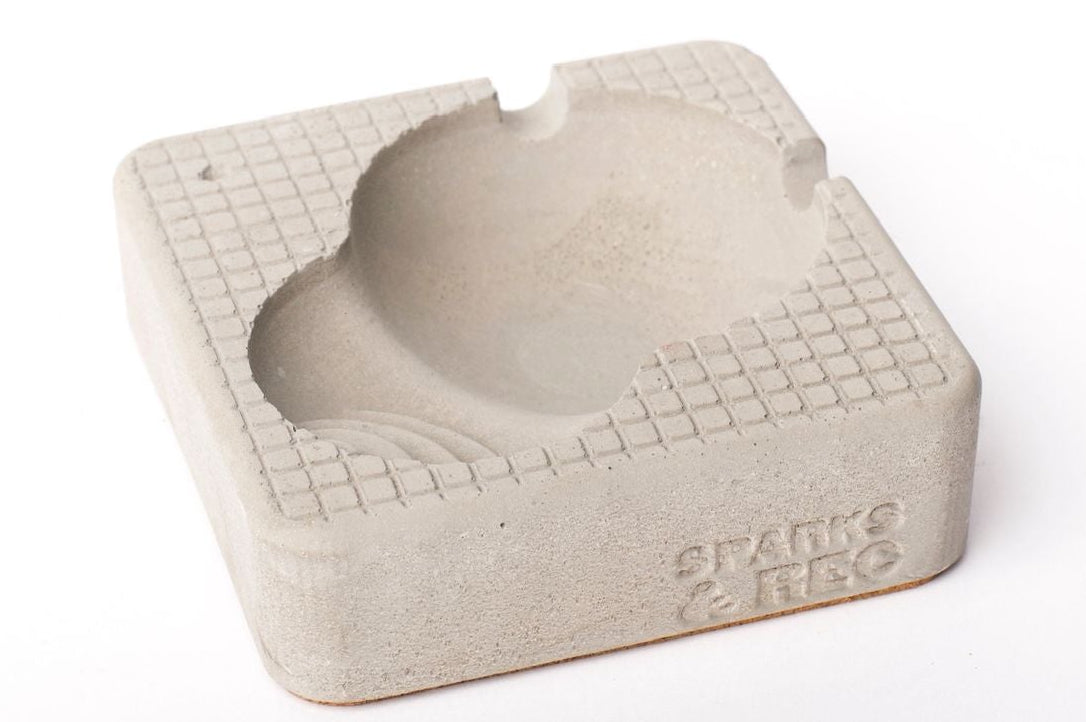 SPARCS - Pool Ashtray
